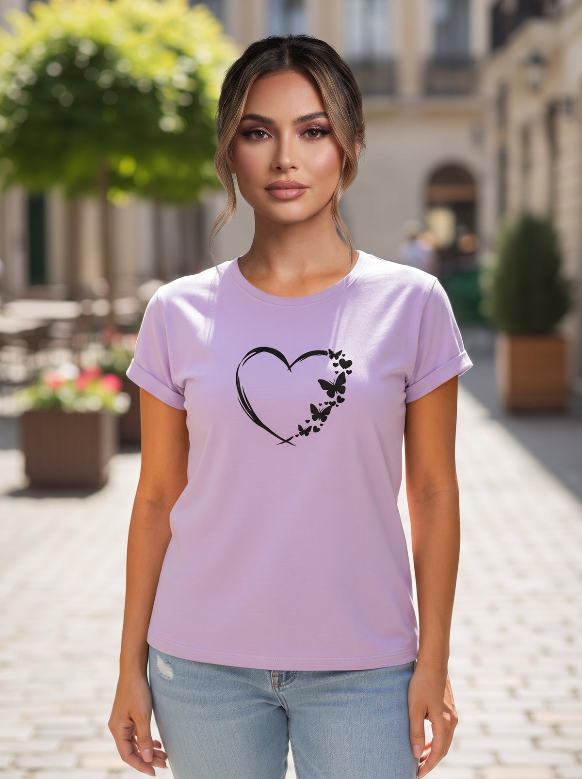 Women's T-Shirt – Short Sleeve Crew Neck Casual Tee in Purple Printed Heart Graphic T-Shirt