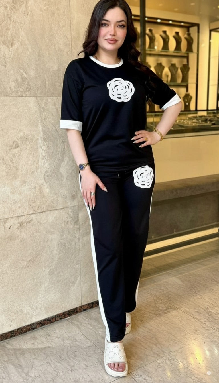 Women Navy Blue Printed Flower Graphics Night Suite